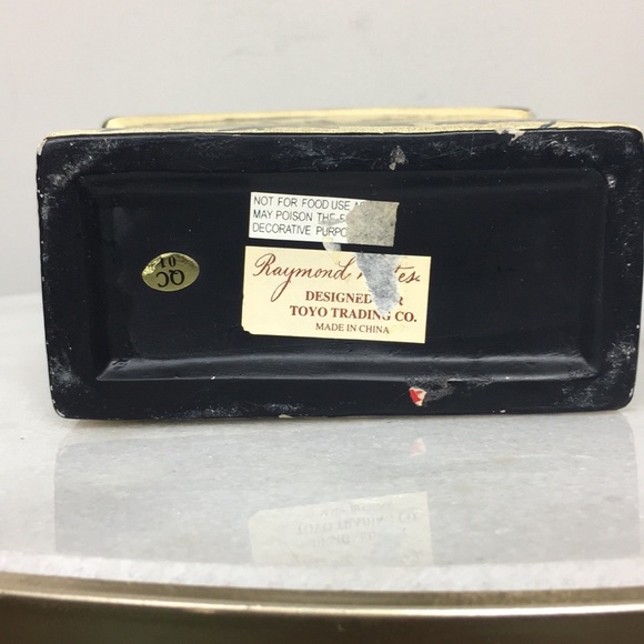 Vintage Asian Fusion Vase Decorative Piece - Picture 5 of 5